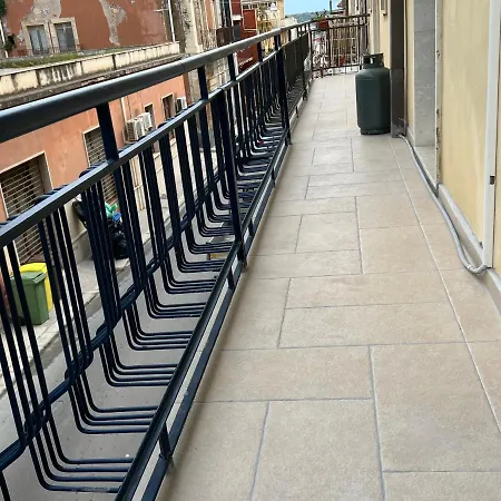 Bilocale Nel Centro Storico - Prossimo Al Mare פקינו