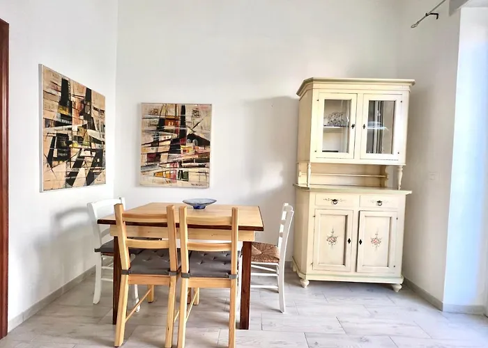 Bilocale Nel Centro Storico - Prossimo Al Mare דירה