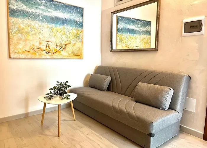 דירה Bilocale Nel Centro Storico - Prossimo Al Mare פקינו