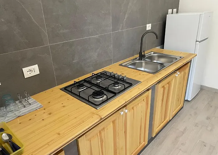 Bilocale Nel Centro Storico - Prossimo Al Mare דירה