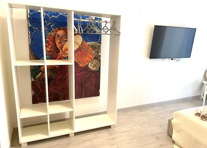 Bilocale Nel Centro Storico - Prossimo Al Mare דירה פקינו