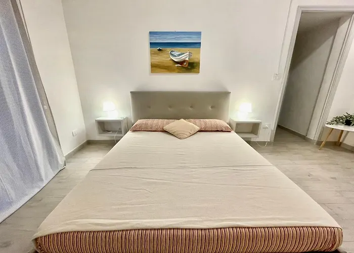 Bilocale Nel Centro Storico - Prossimo Al Mare פקינו